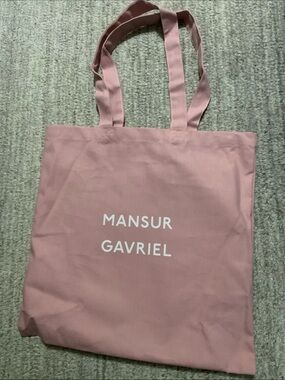 Flat Mansur Gavriel pink tote bag